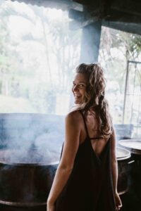 carolina-ingrisch-facilitator-ayahuasca-retreats-costa-rica-sowa-nete-plant-medicine-healing